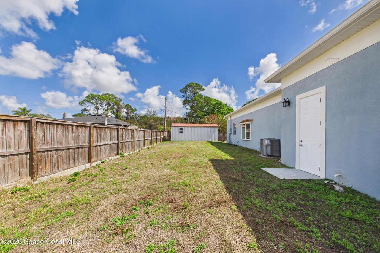 757 Donau Avenue Nw, Palm Bay, FL 32907 Photo