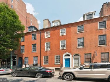 1225 SPRUCE STREET, Unit 2F, PHILADELPHIA, PA 19107