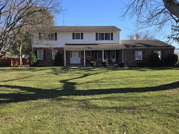 155 Orchard Lane , Napoleon, OH 43545