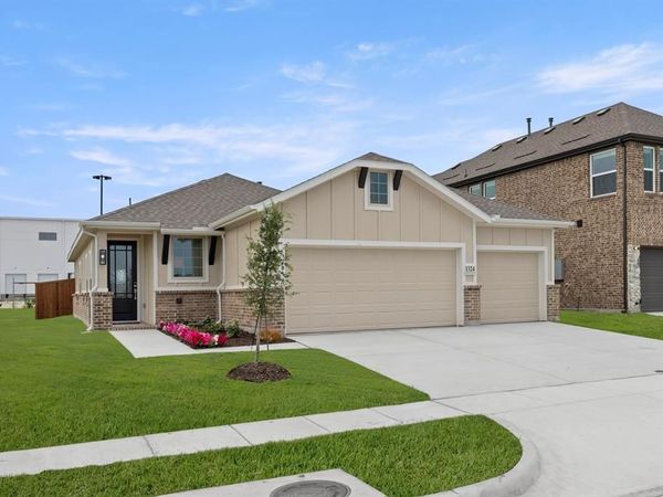 1324 Comal Drive, Forney, TX 75126