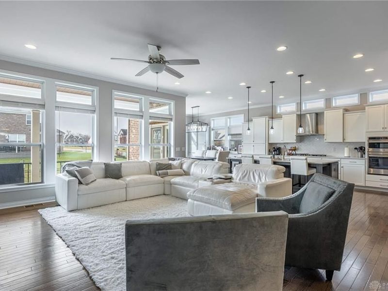 9501 Flatrock Drive, Washington Township, OH 45458 Photo 2