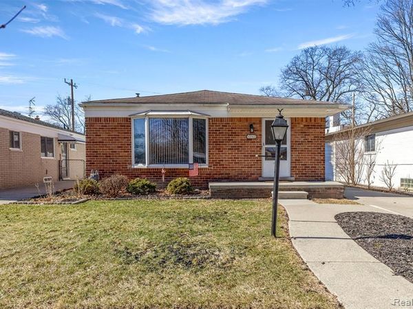 4142 Gertrude Street, Dearborn Heights, MI 48125