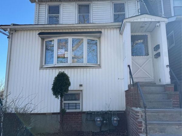 6111 156th Street , Flushing, NY 11367