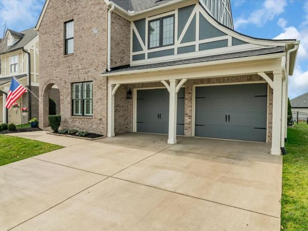 1031 Beamon Dr, Franklin, TN 37064