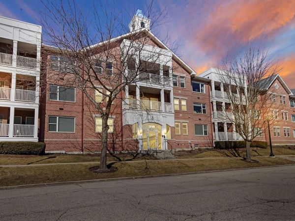 318 57th STREET, Unit 111, Kenosha, WI 53140