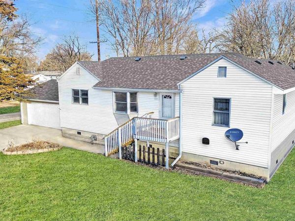 1120 Water Street, New Hartford, IA 50660