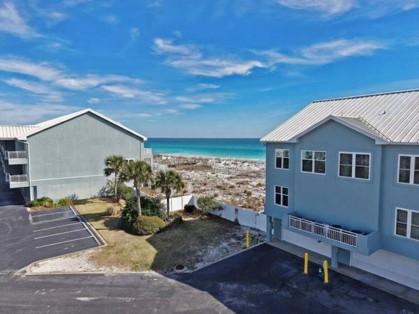 533 Ft Pickens Road, Pensacola Beach, FL 00000