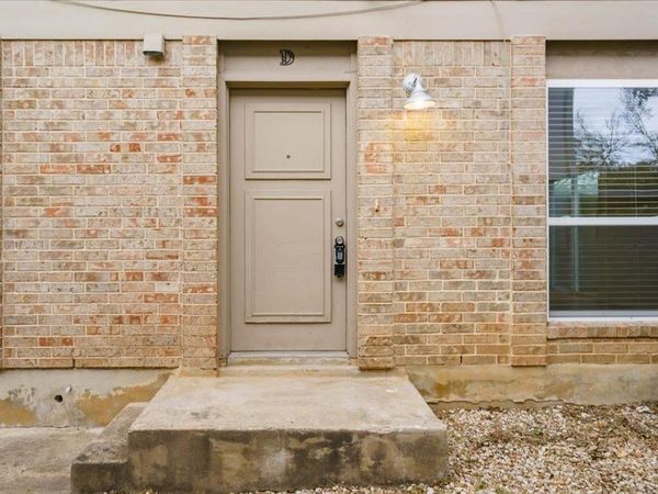 1313 Southport DR , Unit D, Austin, TX 78704