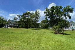 25 Blackbear Road photo 4