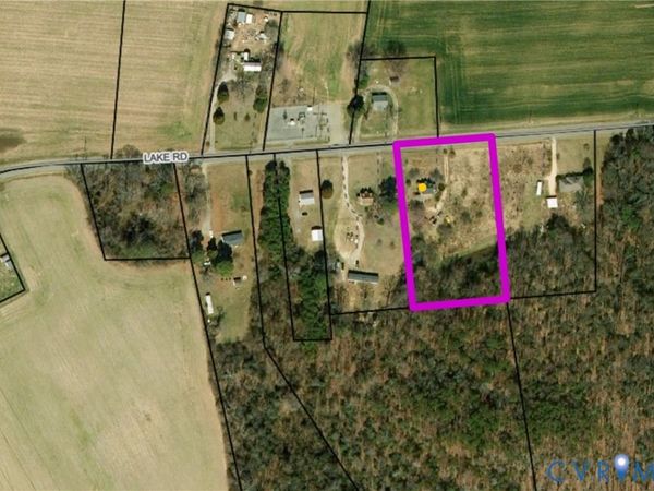 424 Lake Road , Lottsburg, VA 22511