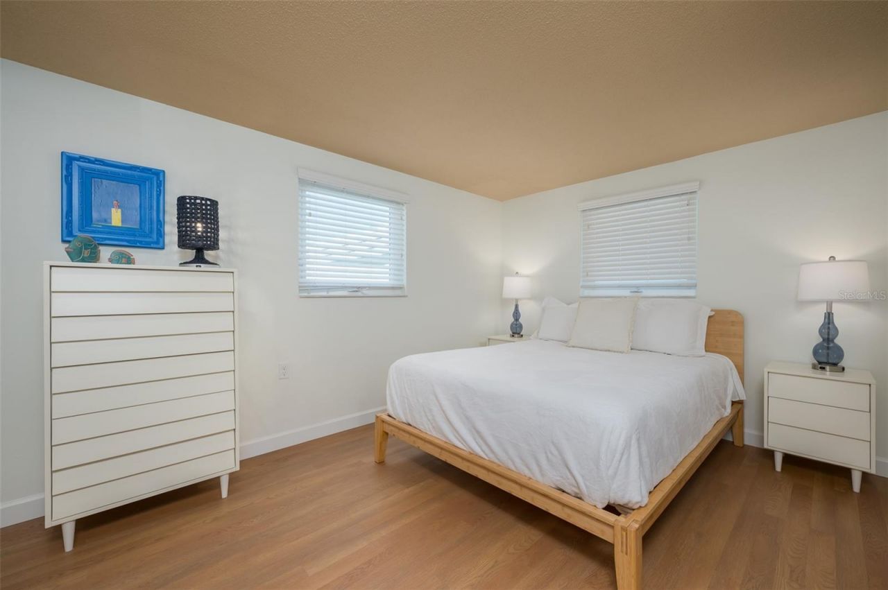 6154 Midnight Pass Road, Unit A13, Sarasota, FL 34242 Photo