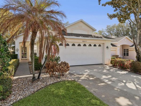 8002 ARCADIAN COURT , MOUNT DORA, FL 32757