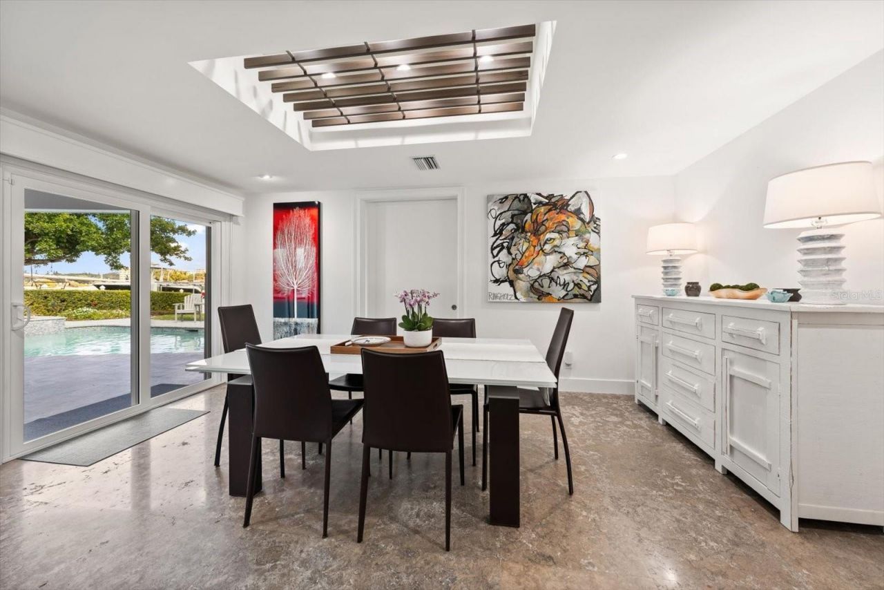 109 Driftwood Lane, Largo, FL 33770 Photo