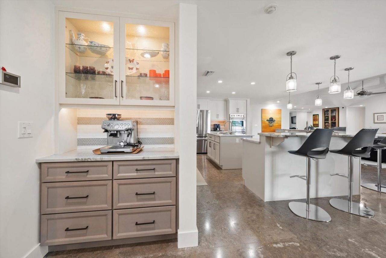 109 Driftwood Lane, Largo, FL 33770 Photo