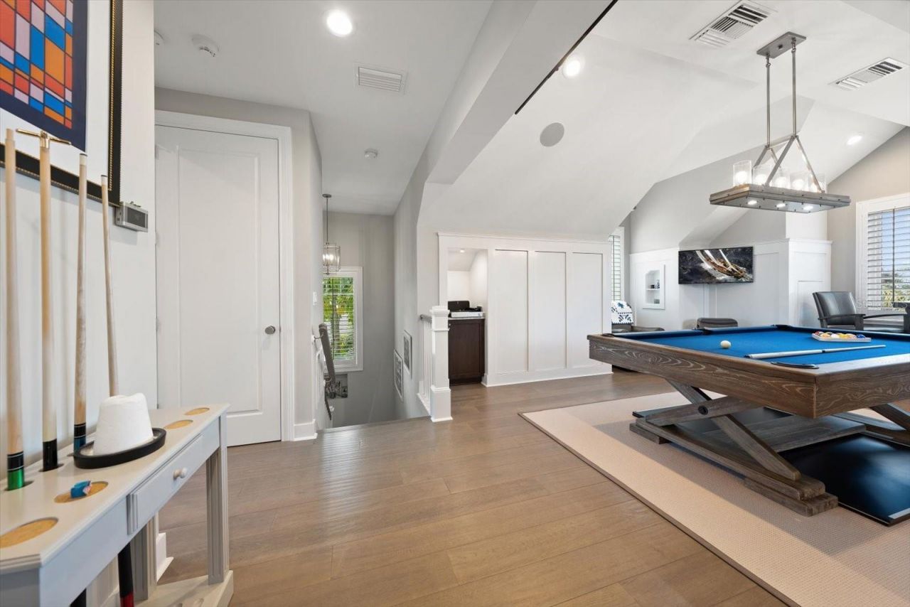 109 Driftwood Lane, Largo, FL 33770 Photo