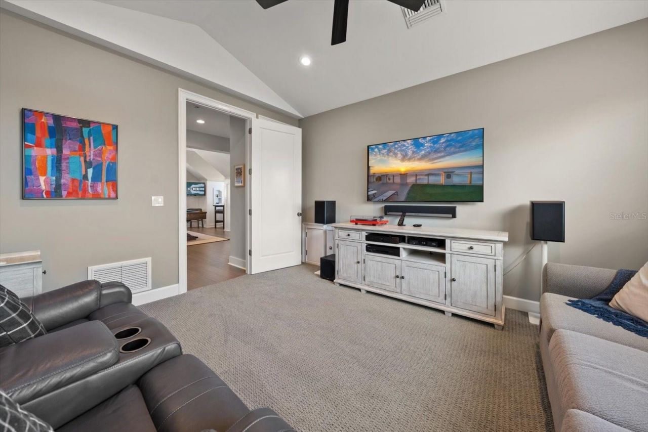 109 Driftwood Lane, Largo, FL 33770 Photo