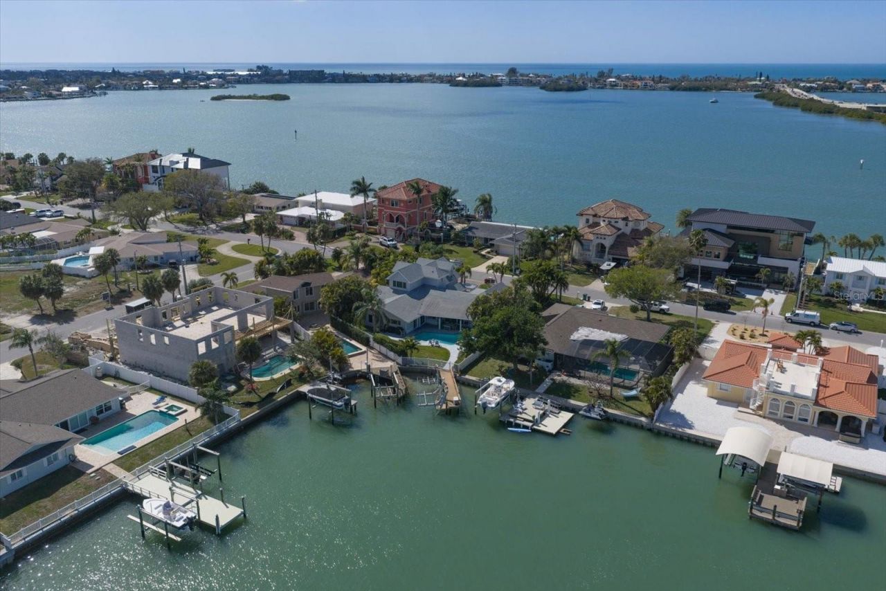 109 Driftwood Lane, Largo, FL 33770 Photo