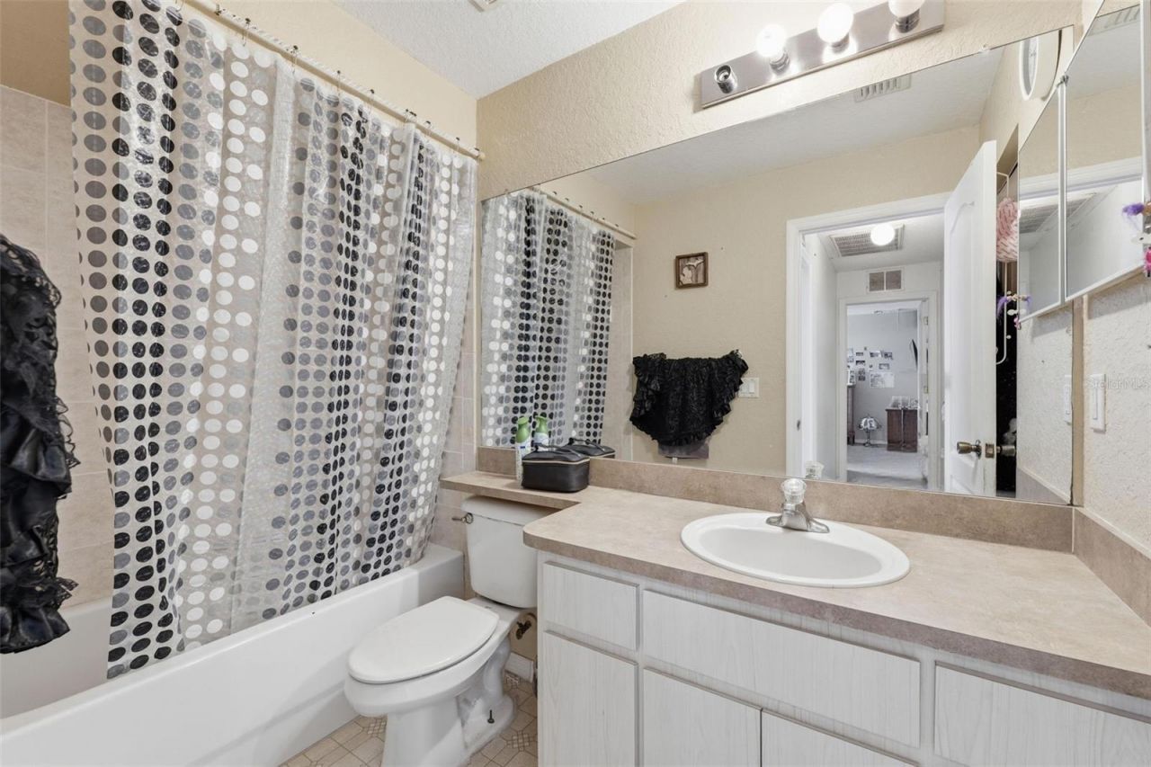 8378 Maltby Road , Spring Hill, FL 34606 Photo