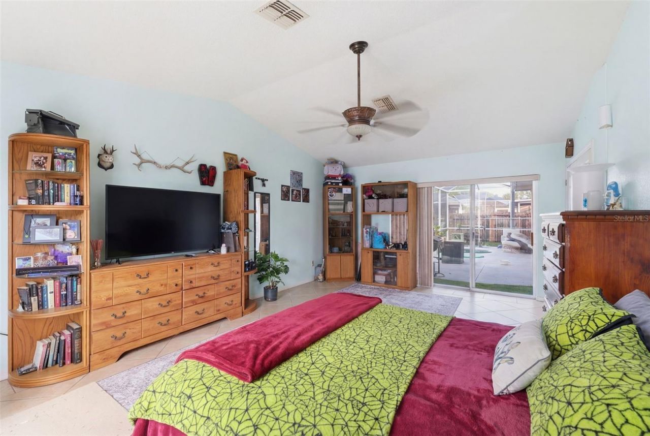 8378 Maltby Road , Spring Hill, FL 34606 Photo