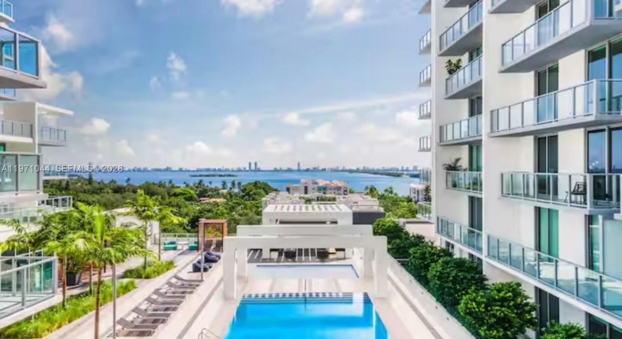 3900 Biscayne Blvd , Unit S-402, Miami, FL 33137 Photo