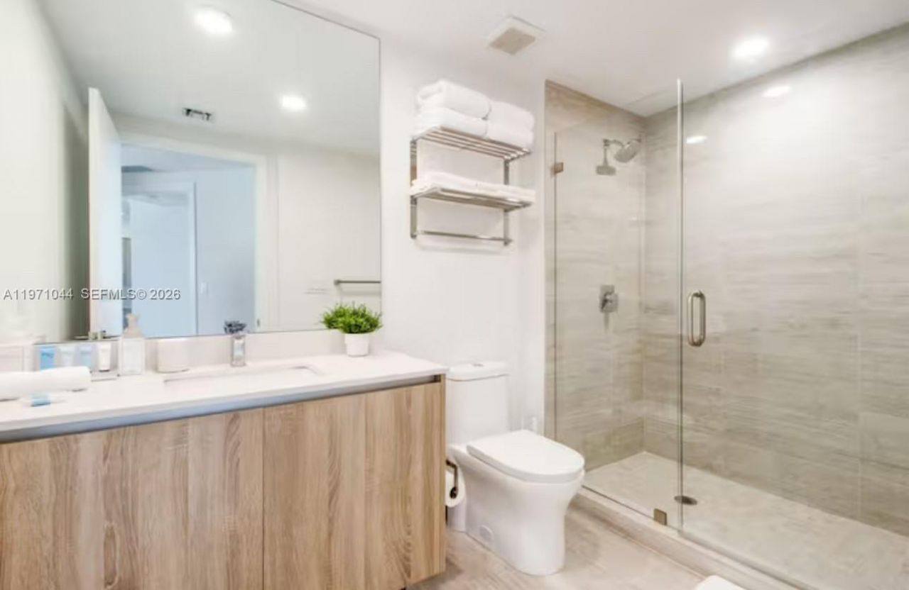 3900 Biscayne Blvd , Unit S-402, Miami, FL 33137 Photo