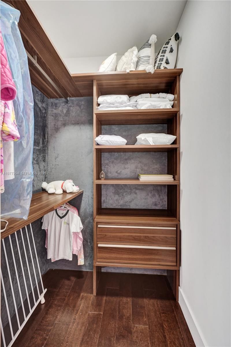 10223 NW 75th Ter, Doral, FL 33178 Photo