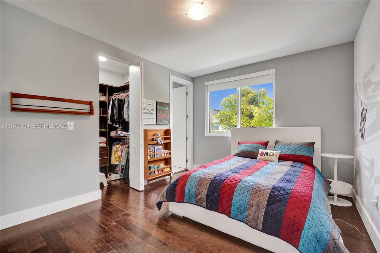 10223 NW 75th Ter, Doral, FL 33178 Photo