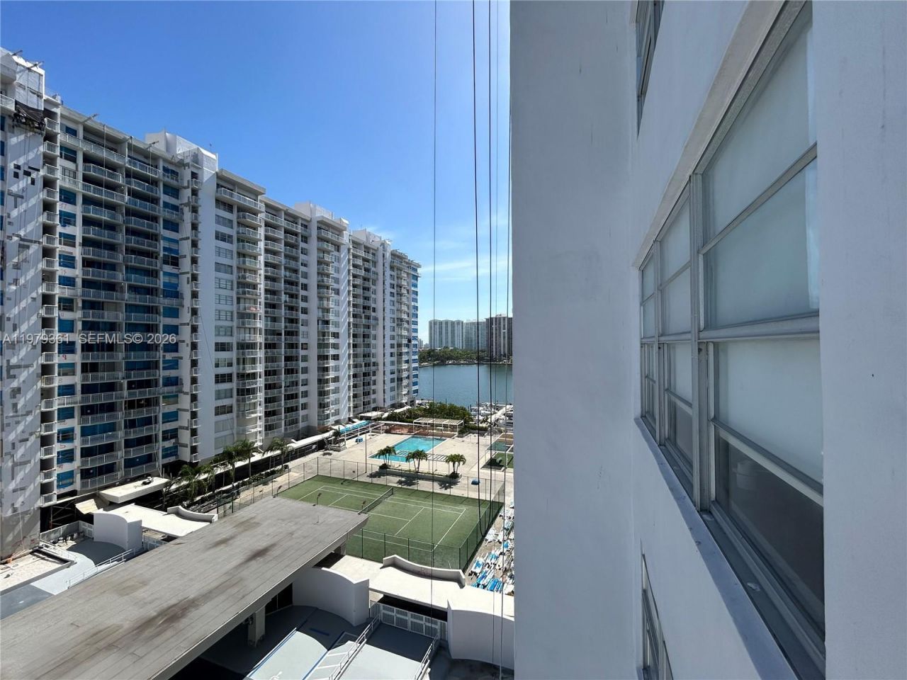 18031 Biscayne Blvd , Unit 904, Aventura, FL 33160 Photo