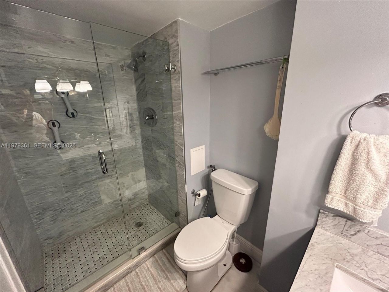 18031 Biscayne Blvd , Unit 904, Aventura, FL 33160 Photo
