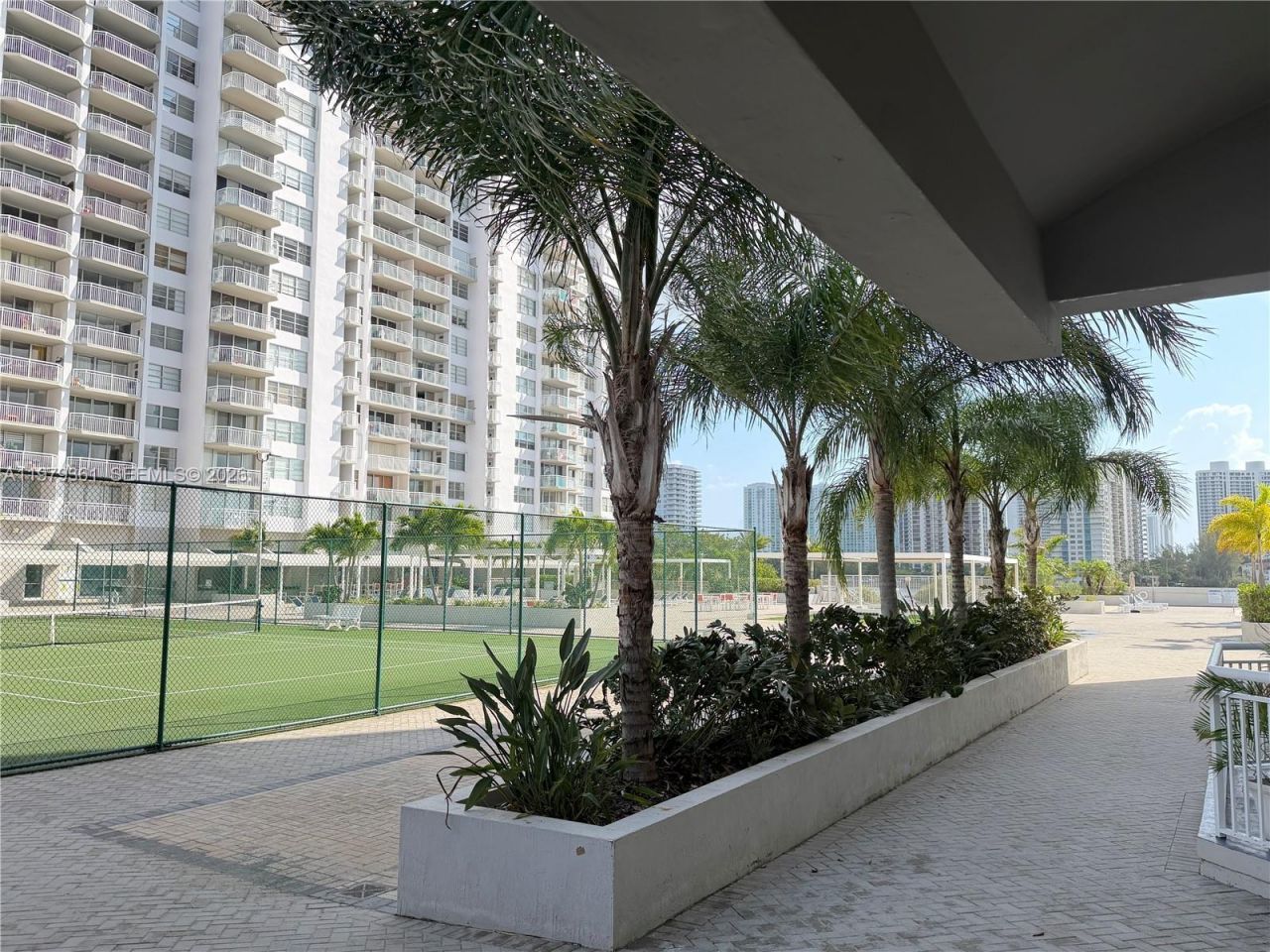 18031 Biscayne Blvd , Unit 904, Aventura, FL 33160 Photo