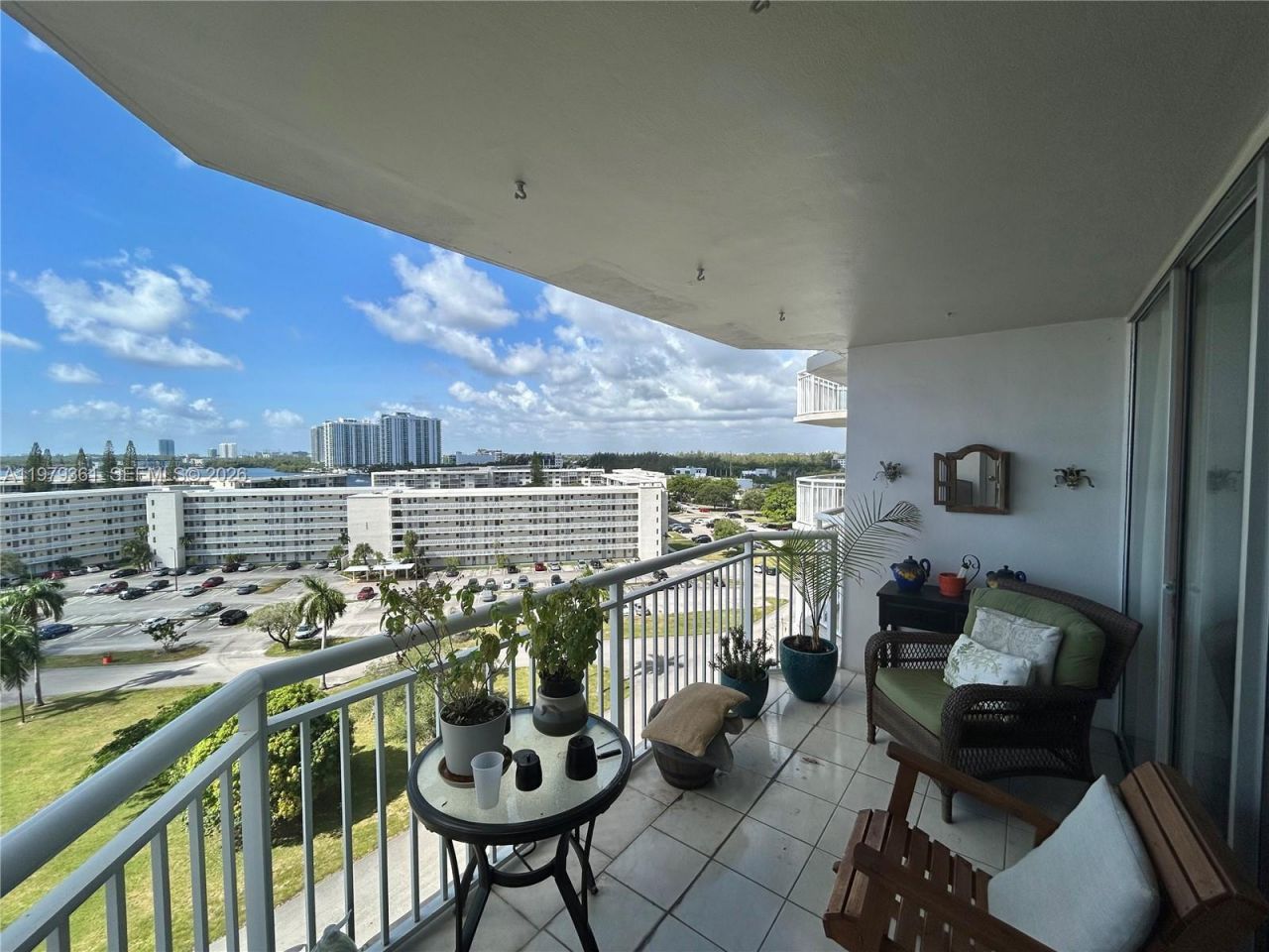 18031 Biscayne Blvd , Unit 904, Aventura, FL 33160 Photo