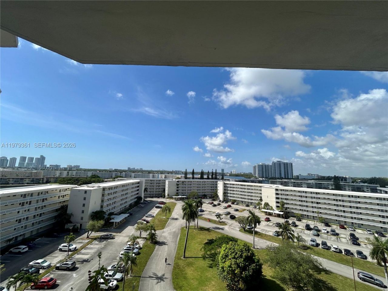 18031 Biscayne Blvd , Unit 904, Aventura, FL 33160 Photo