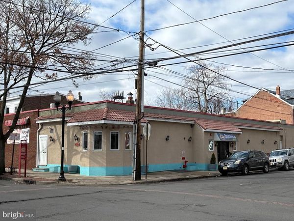 762 ROEBLING AVENUE, TRENTON, NJ 08611