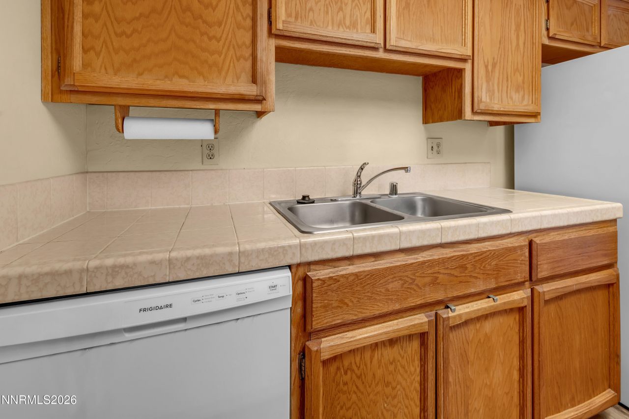 2845 Idlewild Drive, Unit 204, Reno, NV 89509 Photo