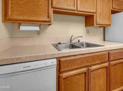 2845 Idlewild Drive, Unit 204, Reno, NV 89509 Photo