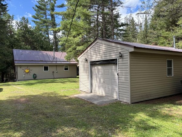 12498 E Shore Drive, Millersburg, MI 49759
