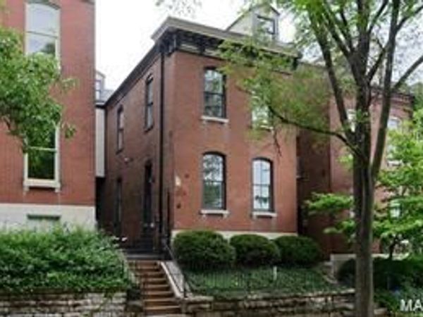 2307 S 11th Street, St Louis, MO 63104