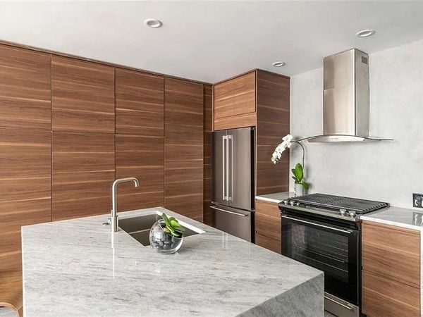 1200 main Street, Unit 1607, Dallas, TX 75202