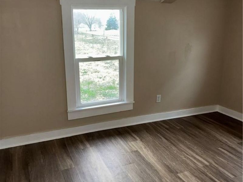 217 S Shaffer Street, Springfield, OH 45506 Photo 6