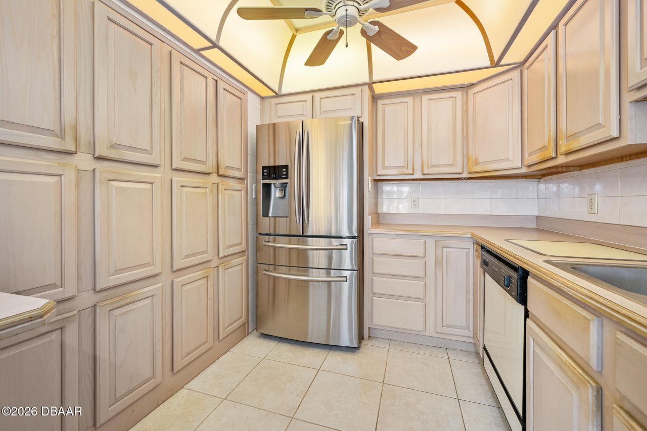 4 Dolphin Avenue, Ormond Beach, FL 32176 Photo