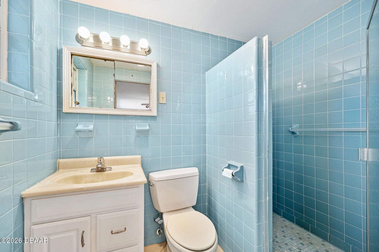 4 Dolphin Avenue, Ormond Beach, FL 32176 Photo