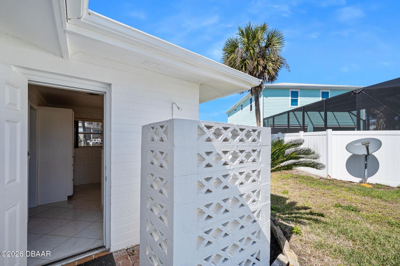 4 Dolphin Avenue, Ormond Beach, FL 32176 Photo