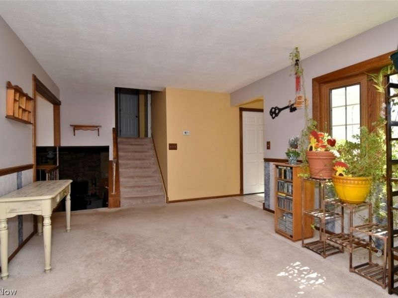 985 Berkshire Drive, Macedonia, OH 44056 Photo 8