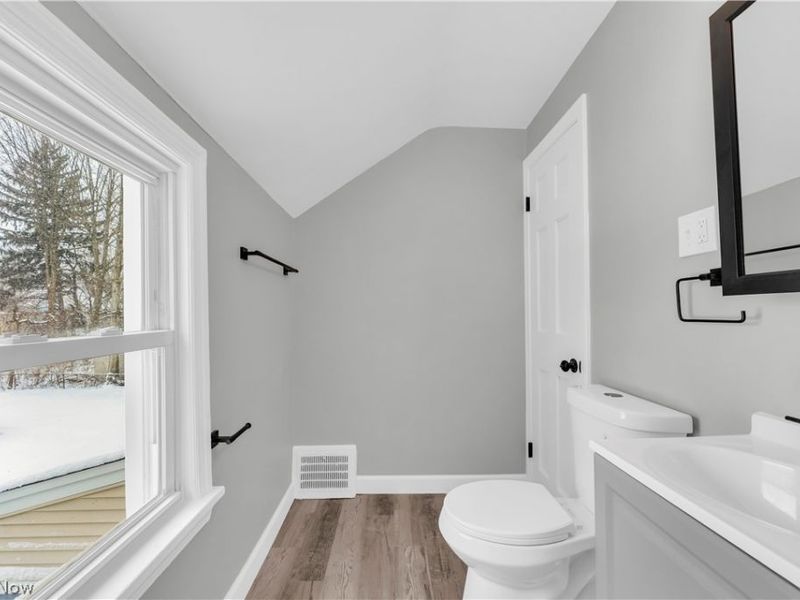 16210 Judson Drive, Cleveland, OH 44128 Photo 21