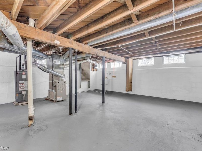 16210 Judson Drive, Cleveland, OH 44128 Photo 23