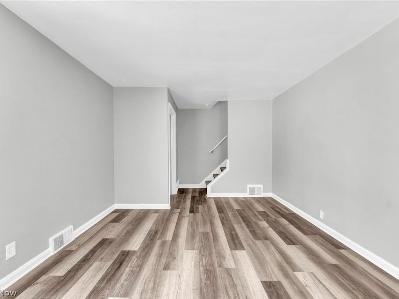 16210 Judson Drive, Cleveland, OH 44128 Photo 8