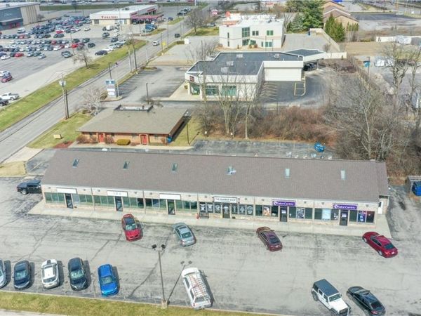 7393 California Avenue , Youngstown, OH 44512