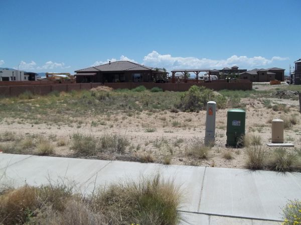 6614 Kimmick Drive NW, Albuquerque, NM 87120