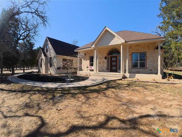 330 Arbors Circle , Elgin, TX 78621
