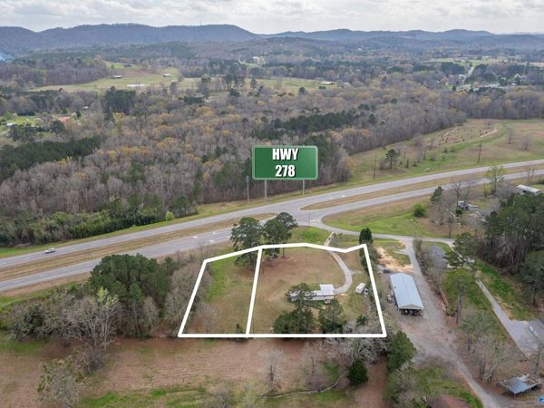 4196 Oak Street, Hokes Bluff, AL 35903